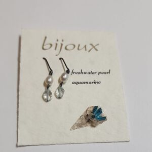 Bijoux White and Blue Artisanal Earrings